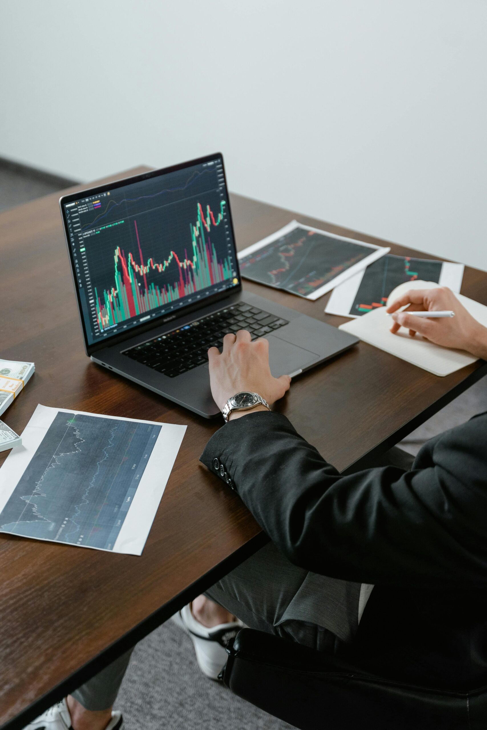 Stock Market News October 2025 showing rising charts and positive market movement.